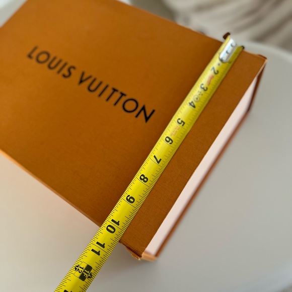 Louis Vuitton Magnetic Storage Bag Shopping Box - Picture 9 of 15